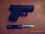 Glock 27 and Knife.jpg